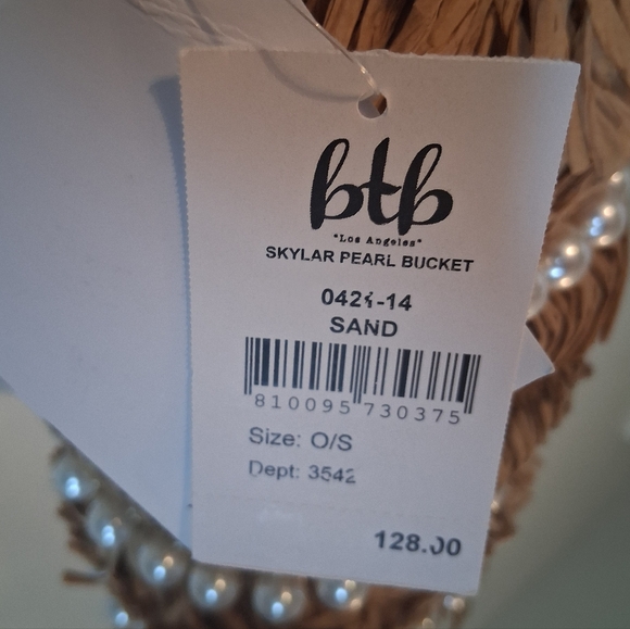 Beyond The Beach Los Angeles Skyler Straw Pearl Bucket Bag - Picture 12 of 13